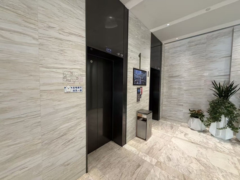电梯厅1